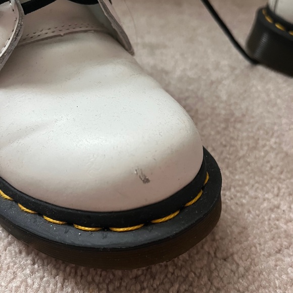 Women’s white Dr. martens - Picture 3 of 3